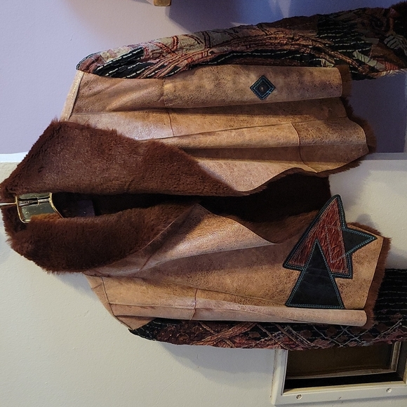 Jacket - Picture 4 of 5